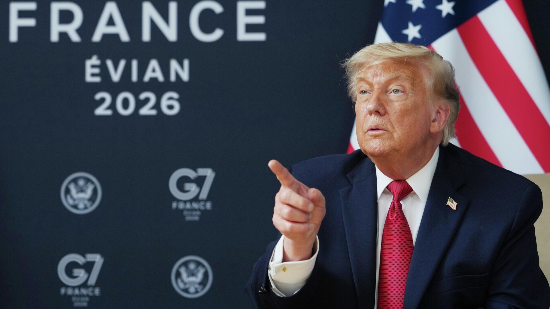 Журналист заявил, что Трамп собственноручно подписал копию соглашения с Ираном