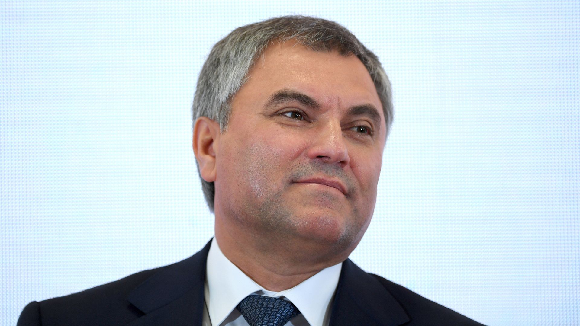 Володин заявил, что Путин постоянно оказывает поддержку депутатам Госдумы