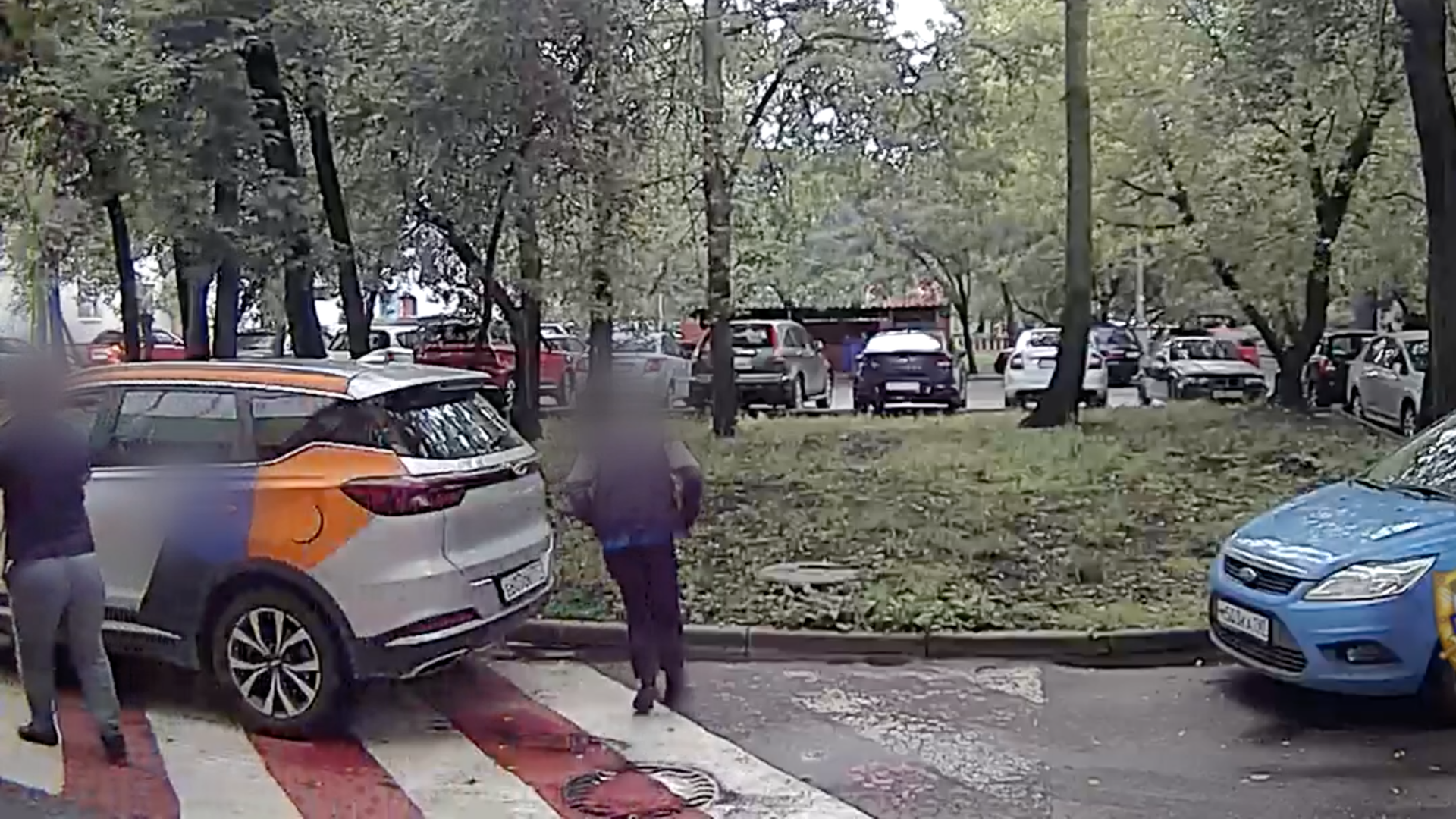 В Москве мужчина вместе с ребенком ограбил пенсионерку