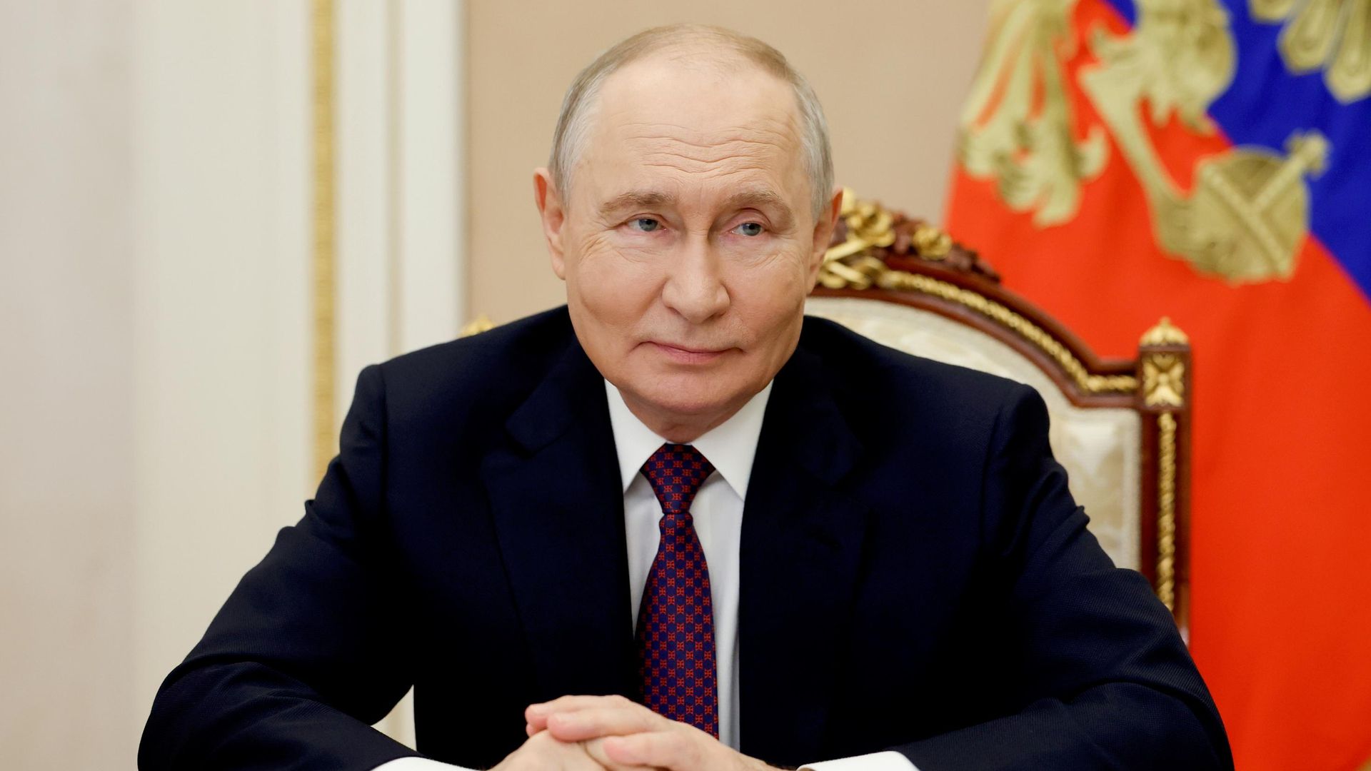 Путин участвует в саммите СНГ